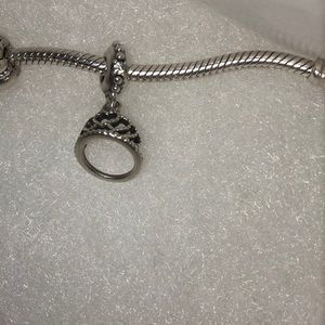 Pandora Hearts Tiara Charm